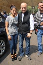 Sunidhi Chauhan, Anupam Kher snapped at airport on 9th Feb 2016